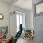 The Thalassa Centre Ideal For Visitors 2 Апартаменты *