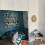 Апартаменты The Thalassa Centre Ideal For Visitors 2 Рошфор