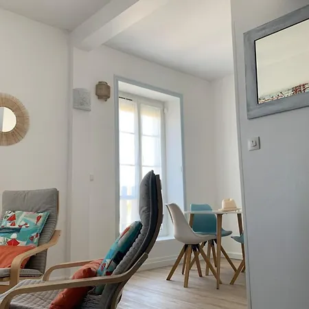 Апартаменты The Thalassa Centre Ideal For Visitors 2 Рошфор